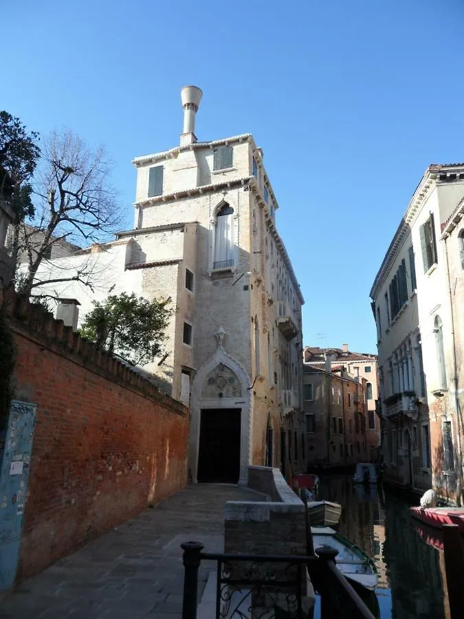 Domus Quietis Apartment Venice Italy